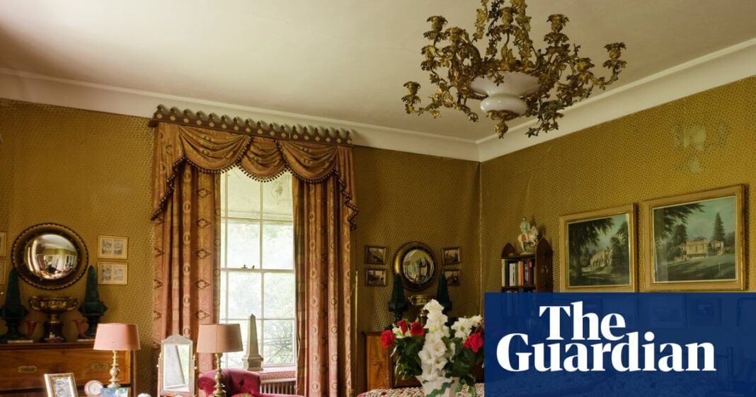 Tell-us-about-a-historic-stay-in-Europe-including-the.jpg